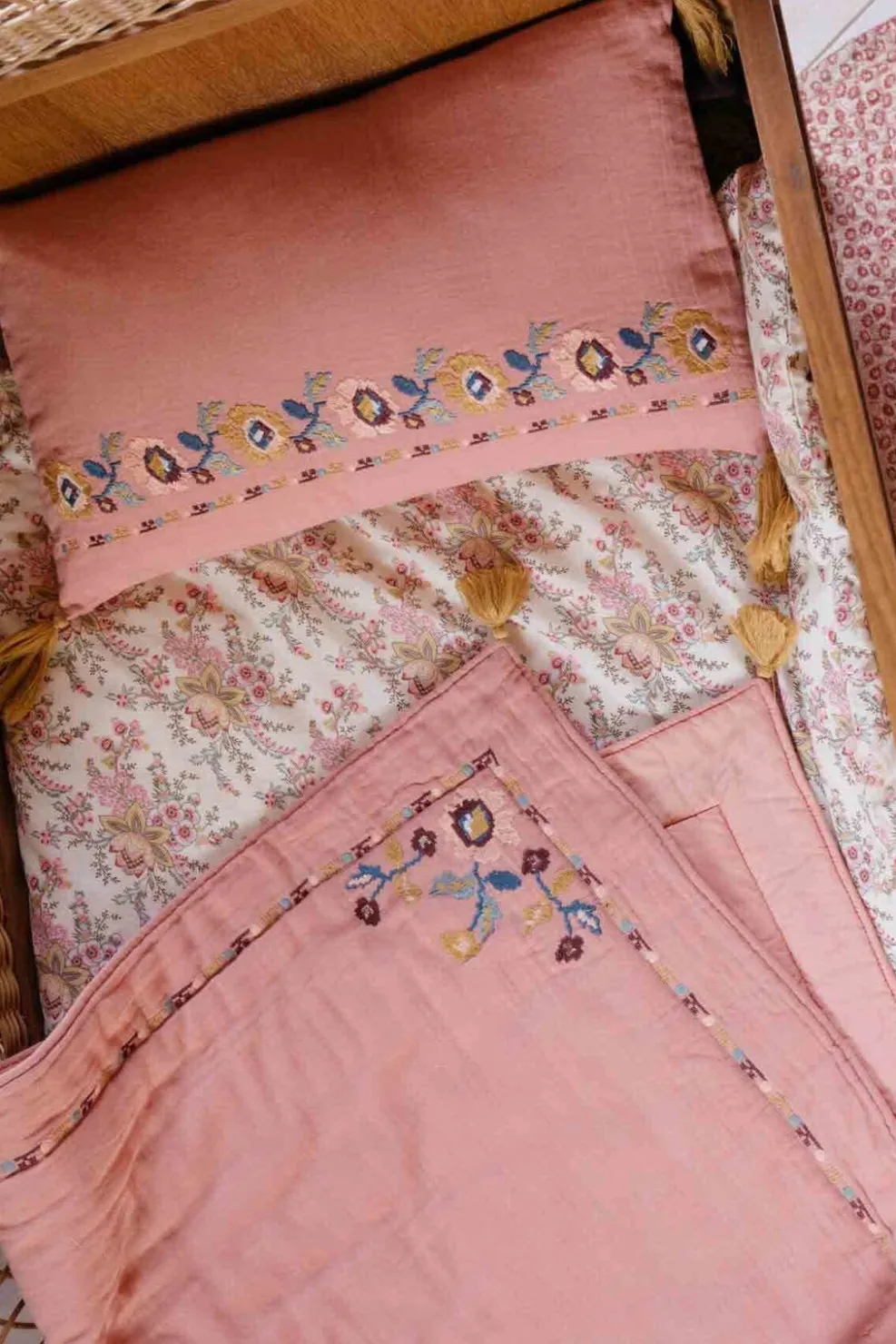 Plaid Vava*Louise Misha Sale